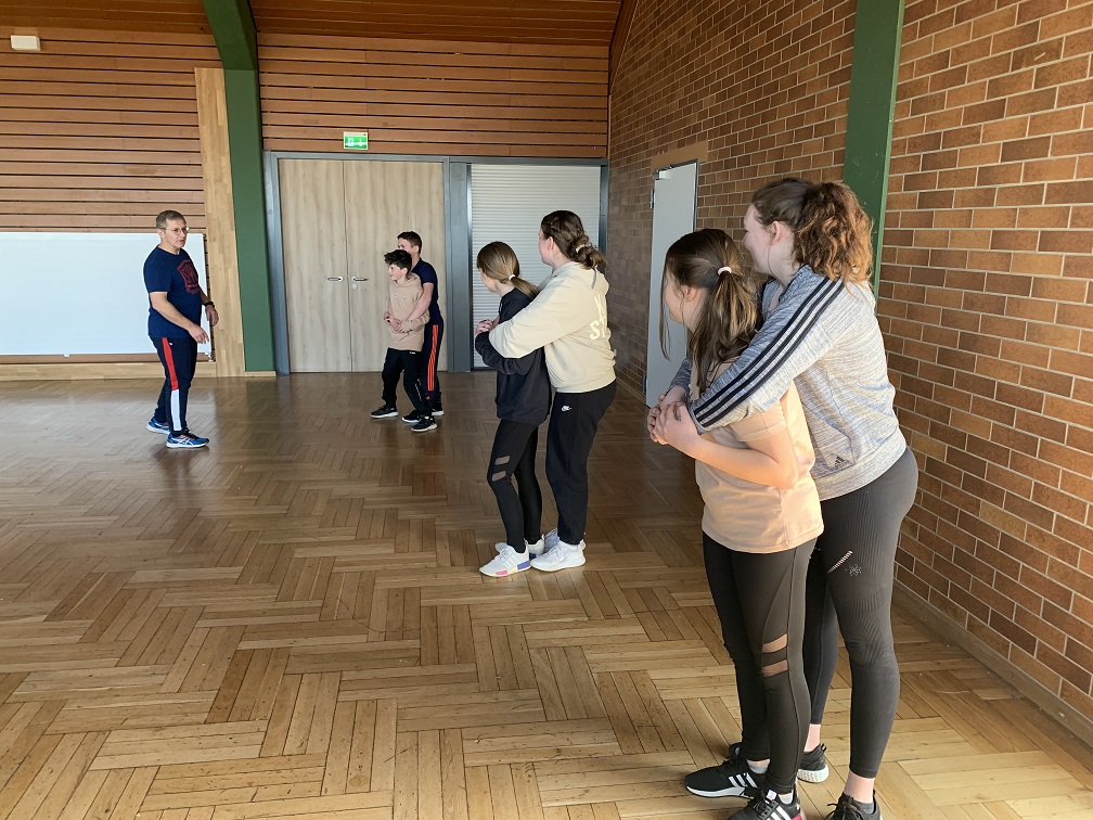 Selbstverteidigung 6